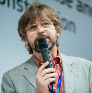 Вознесенский Е.А.
